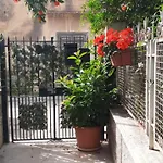 Charming Apartment In Mondello